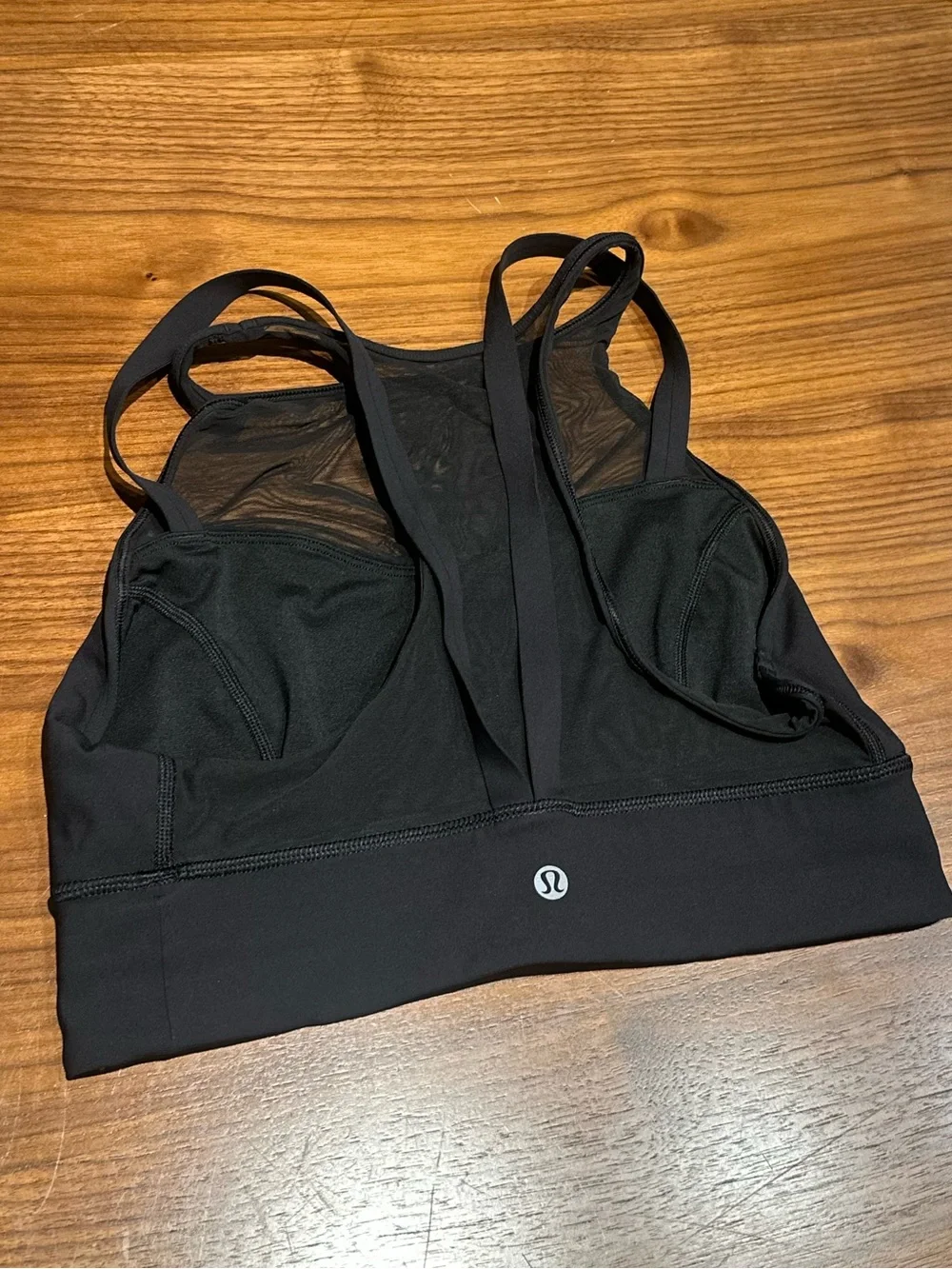 Lululemon black strappy mesh sports bra/top size 8 good condition